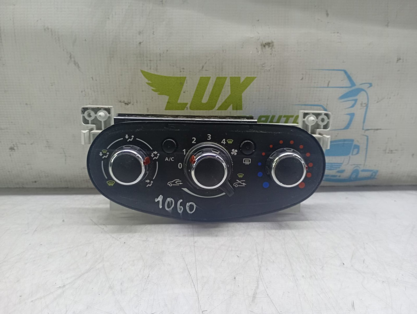 Panou clima ac n110122g Dacia Duster 1 (facelift) (2013 - 2017)