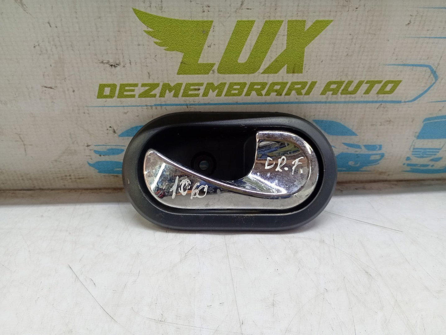Maner interior dreapta fata 0509701 Dacia Duster 1 (facelift) (2013 - 2017)