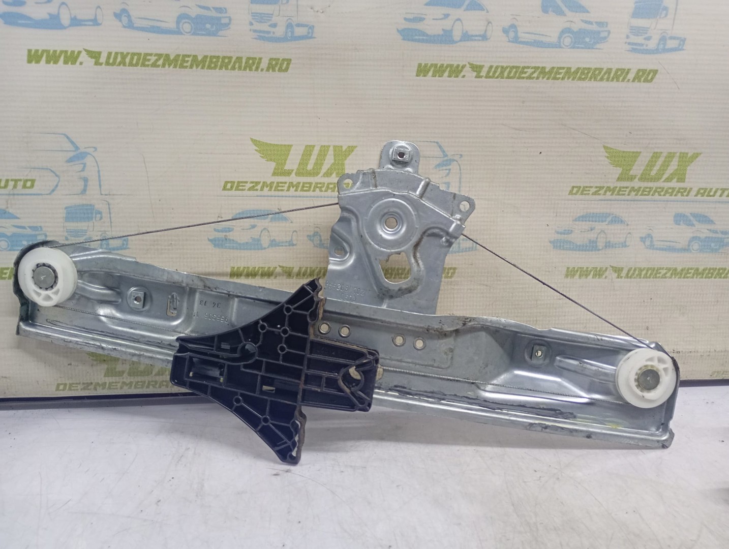 Macara geam stanga spate 966308102 Opel Insignia A (2008 - 2014)