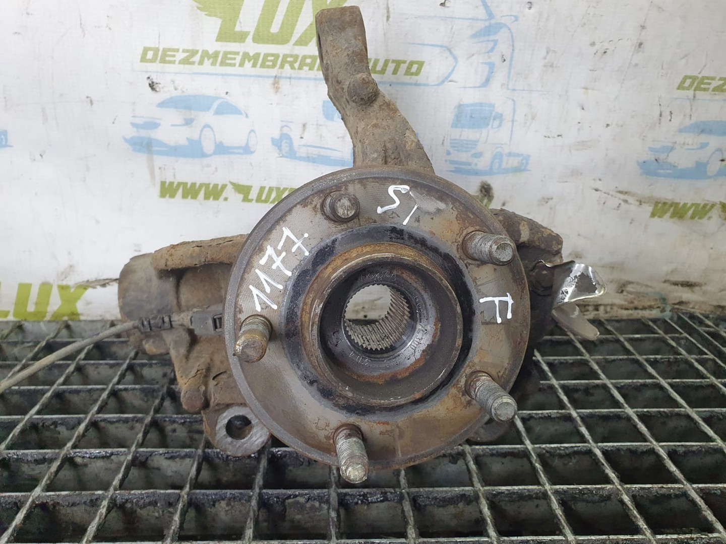 Fuzeta stanga fata Ford Mondeo MK4 (2007 - 2010)