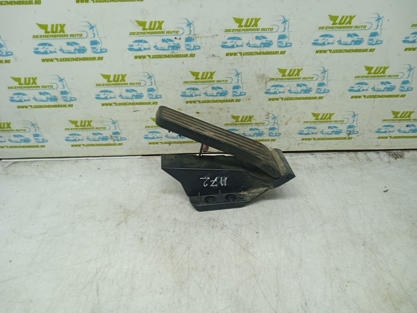 Pedala acceleratie a2043000004 Mercedes Benz E-Class W212 (2009 - 2013)