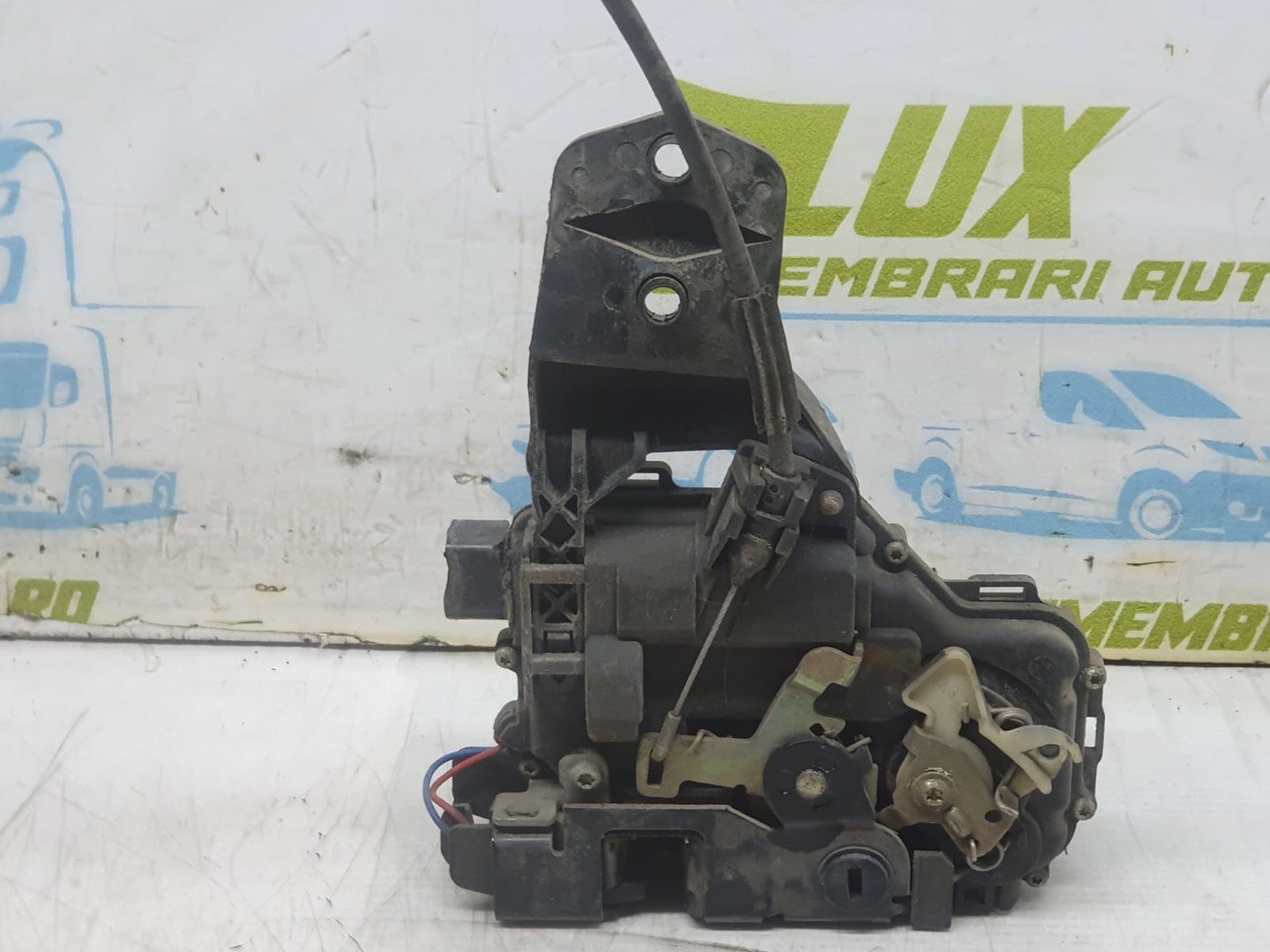 Broasca dreapta spate 117626-102 Volkswagen Passat B5 (1996 - 2000)