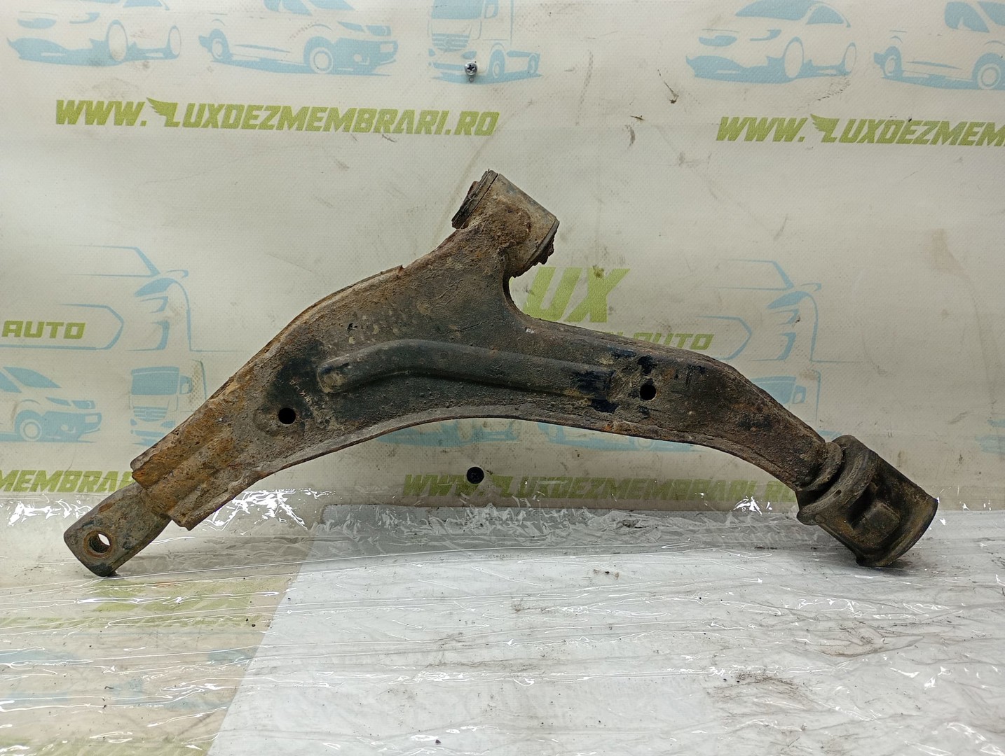 Brat suspensie dreapta fata Dacia Logan 2 (2013 - 2016)