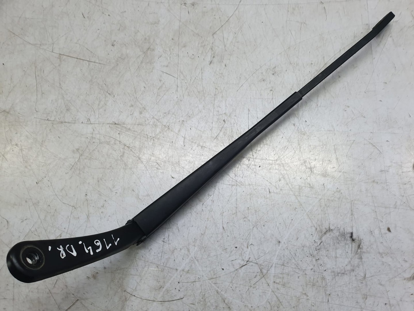 Brat stergator parbriz dreapta 288860525r Dacia Duster 1 (facelift) (2013 - 2017)
