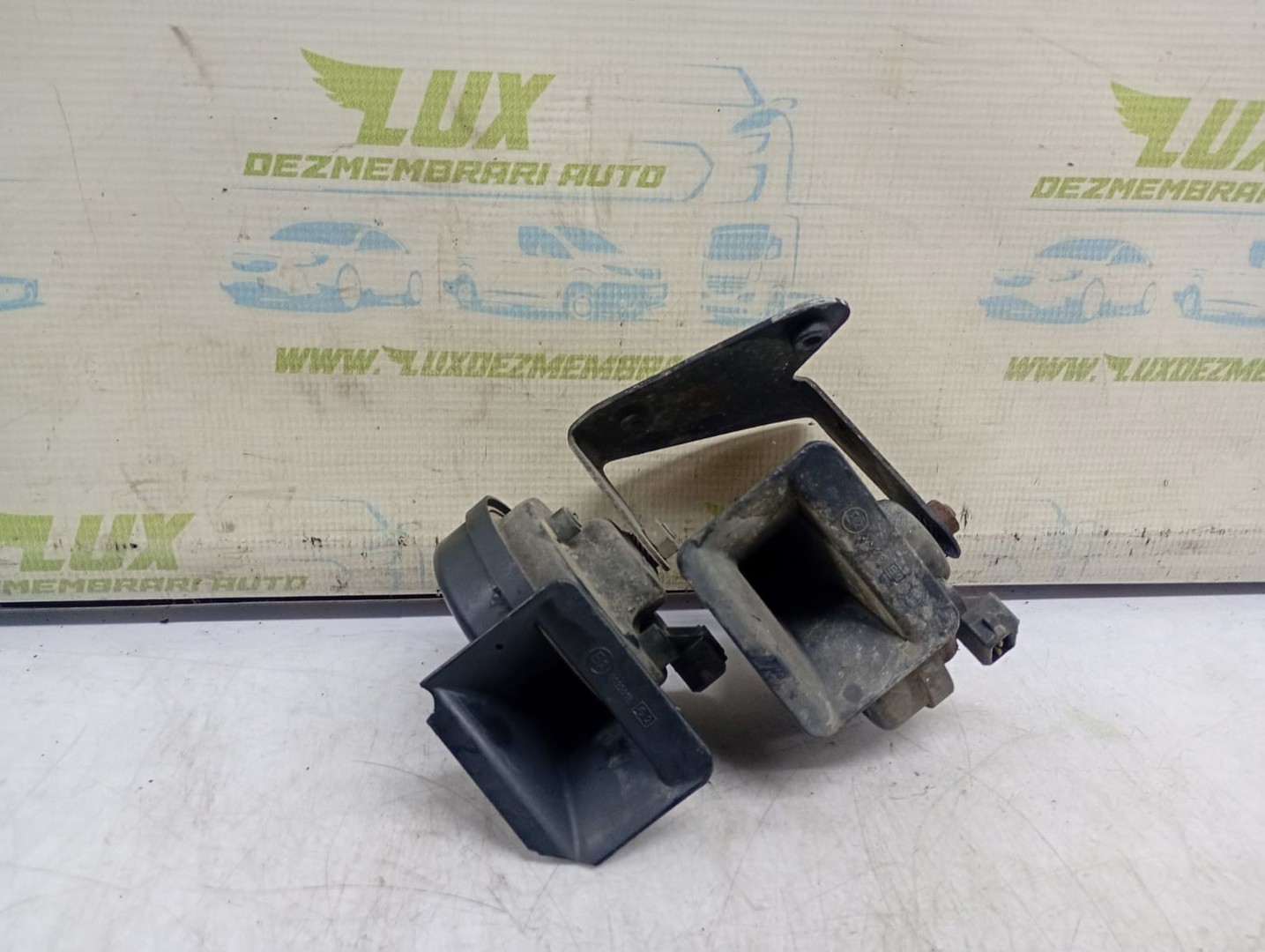 Claxon E20092018 Volkswagen Passat B5 (1996 - 2000)