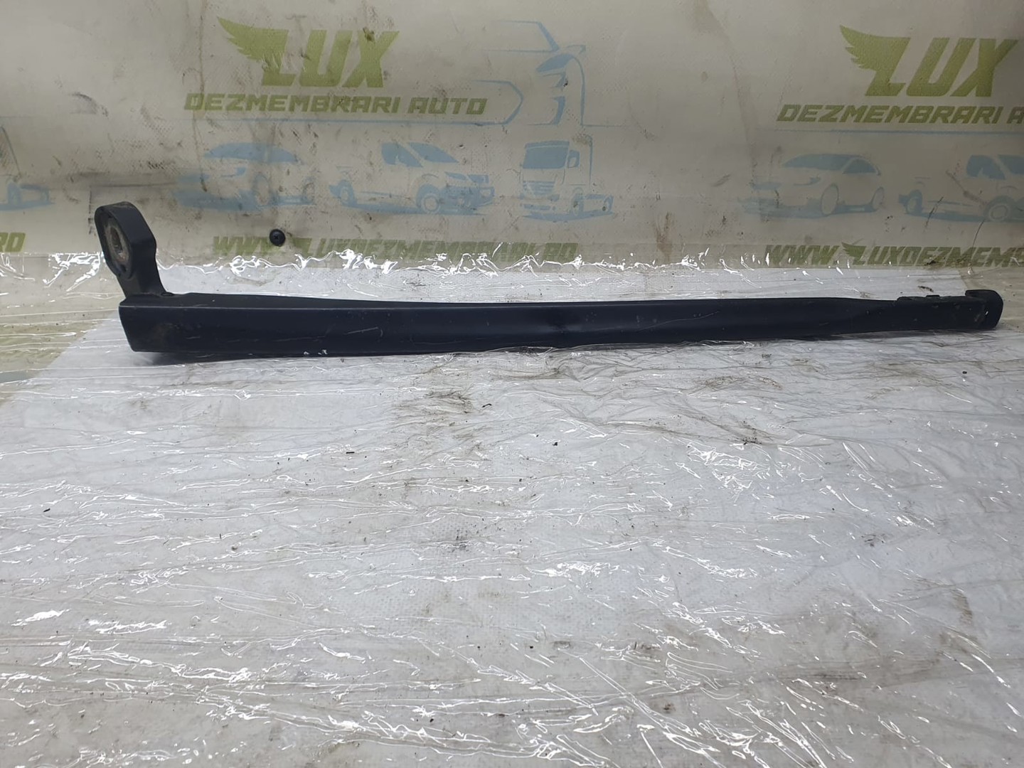 Brat stergator parbriz stanga Seat Leon 2 (1P) (2005 - 2009)