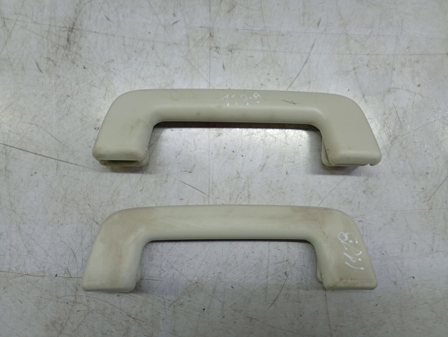 Maner plafon ds73-a045b14-a Ford Mondeo MK5 (2014 - 2020)
