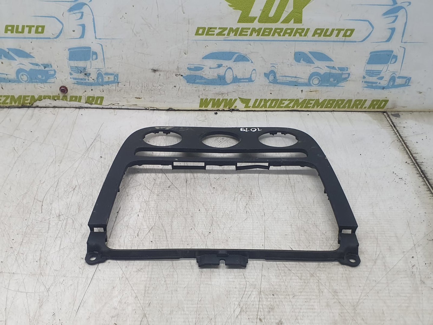 Ornament bord 1k0858071 Volkswagen Golf 6 (2008 - 2015)