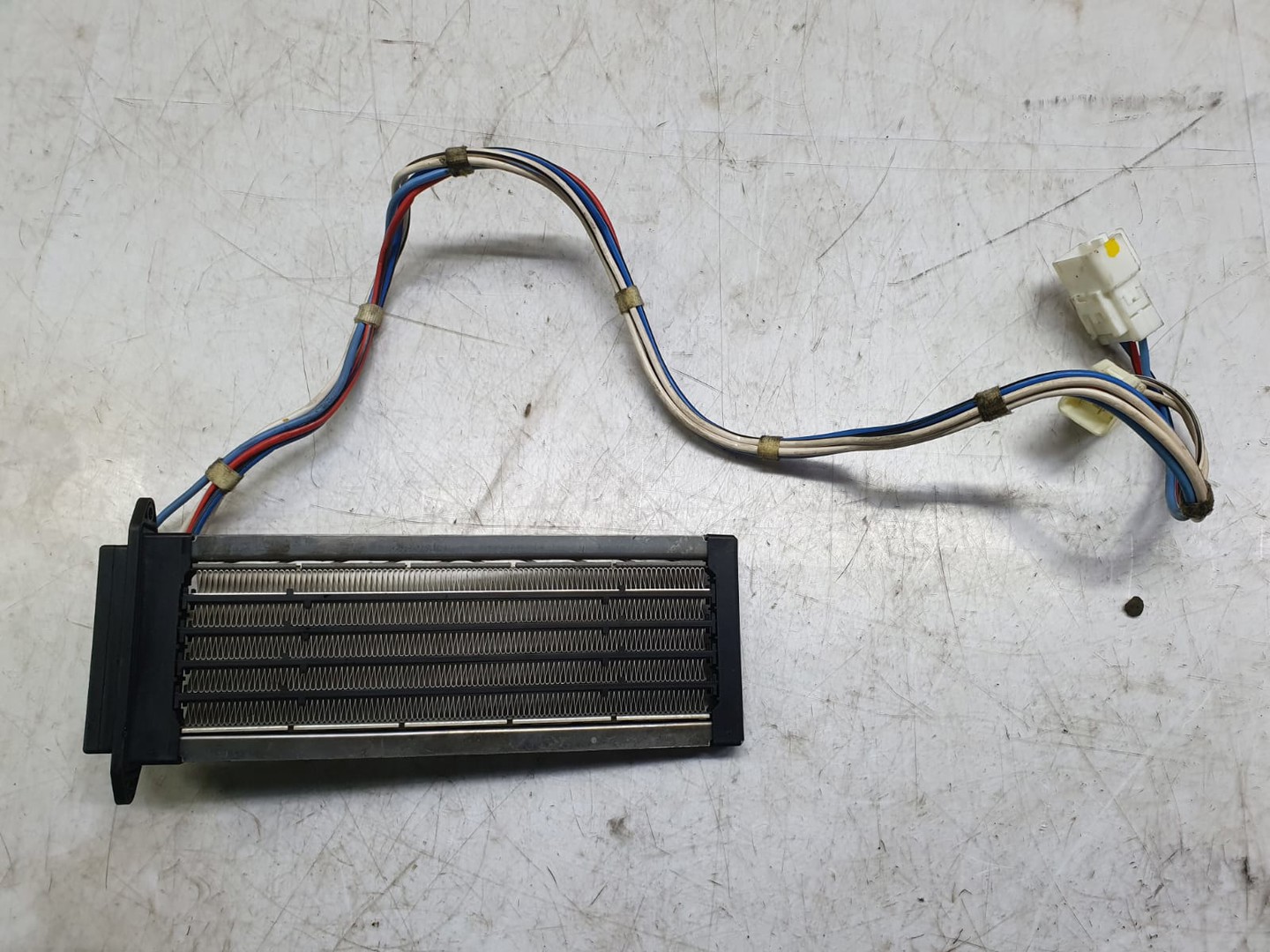 Radiator electric bord mf013410 Jaguar XF X250 (2007 - 2011)