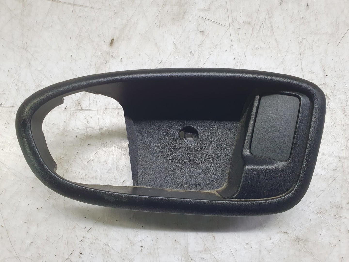 Ornament usa stanga spate 6m21-u226a37-bbw Ford Mondeo MK4 (2007 - 2010)