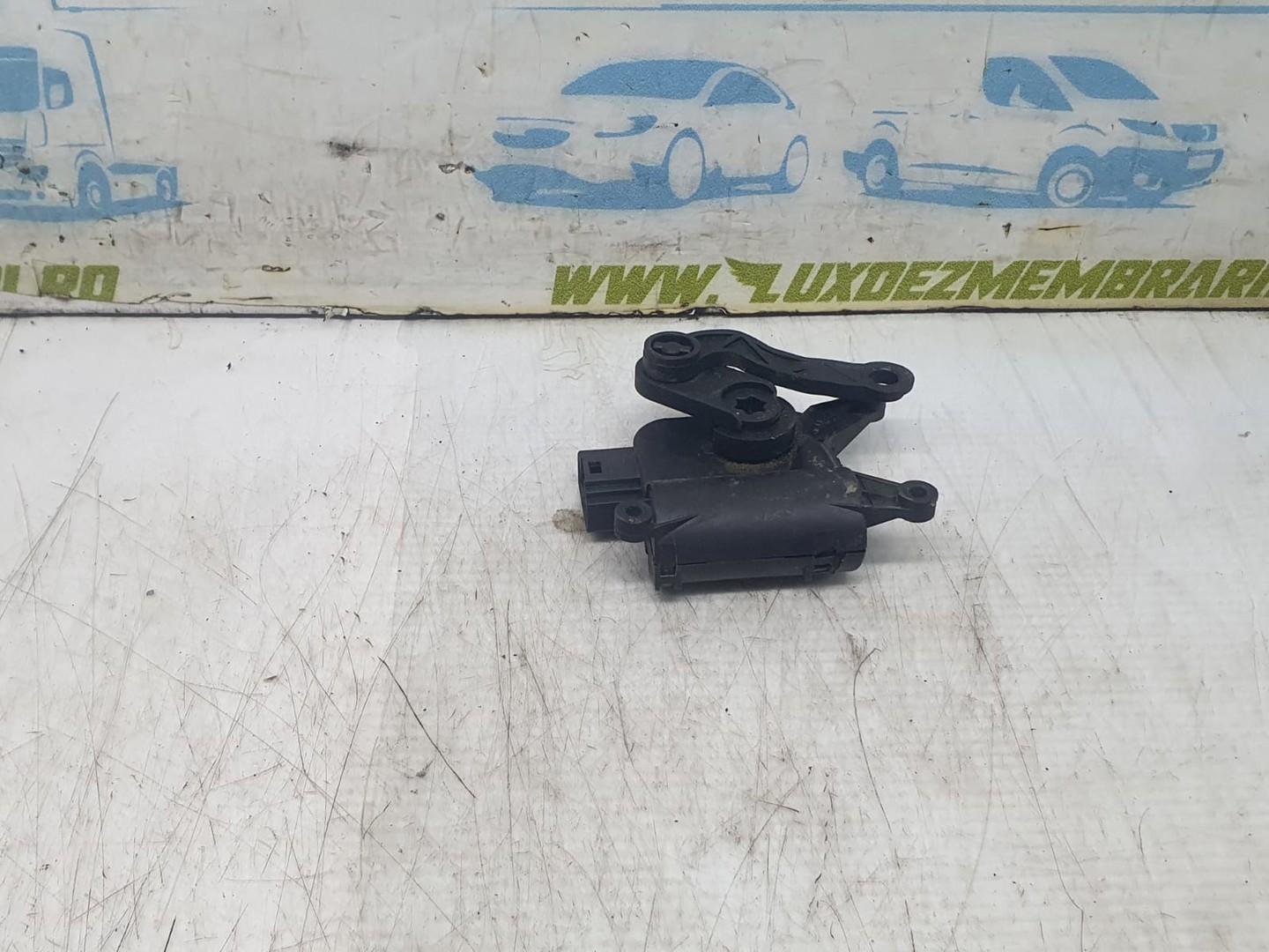 Motoras clapeta mixaj aer 0132801341 Volkswagen Golf 6 (2008 - 2015)