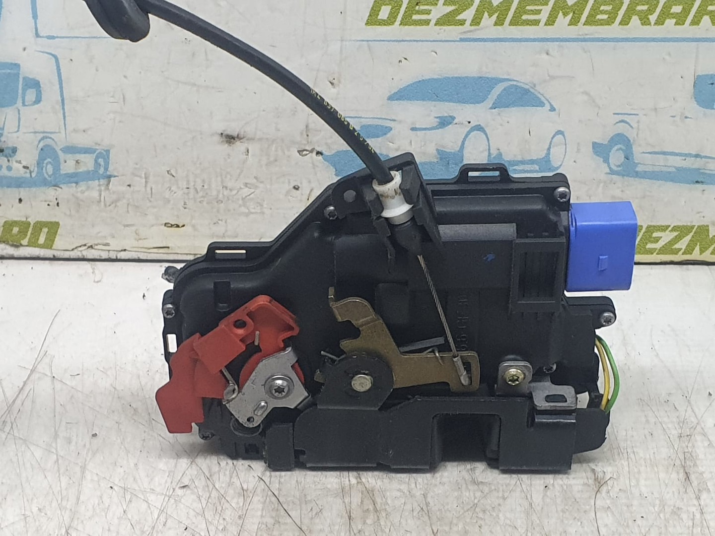 Broasca stanga fata 3d1837015 Volkswagen Golf 5 (2003 - 2009)