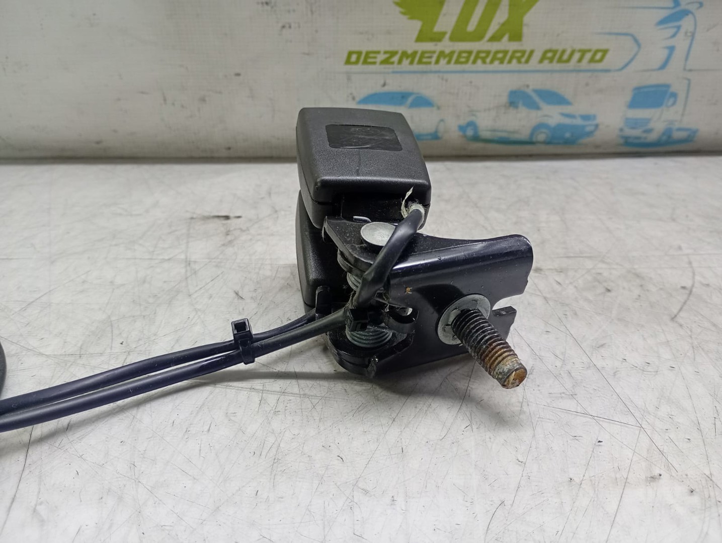Pretensioner ds73-f613k21 Ford Mondeo MK5 (2014 - 2020)