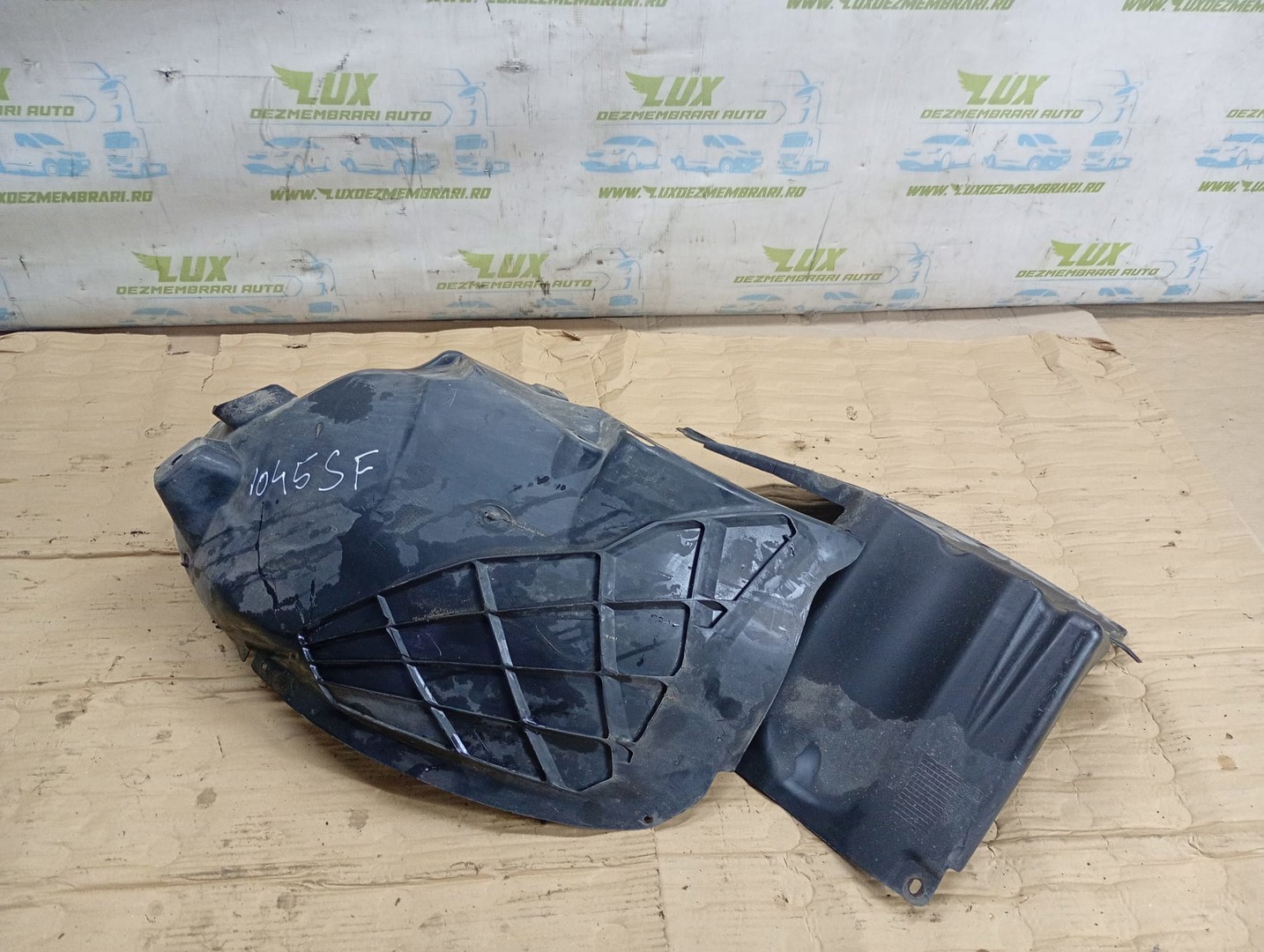 Carenaj roata fata stanga 13187357 Opel Corsa D (2006 - 2011)