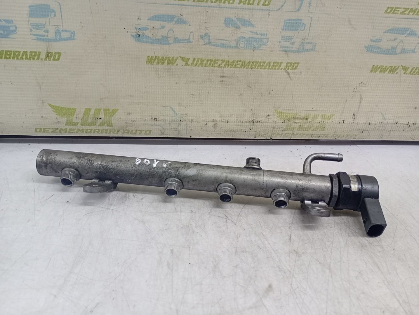 Rampa injectoare A6420700495 Mercedes Benz E-Class W211/S211 (2002 - 2006)