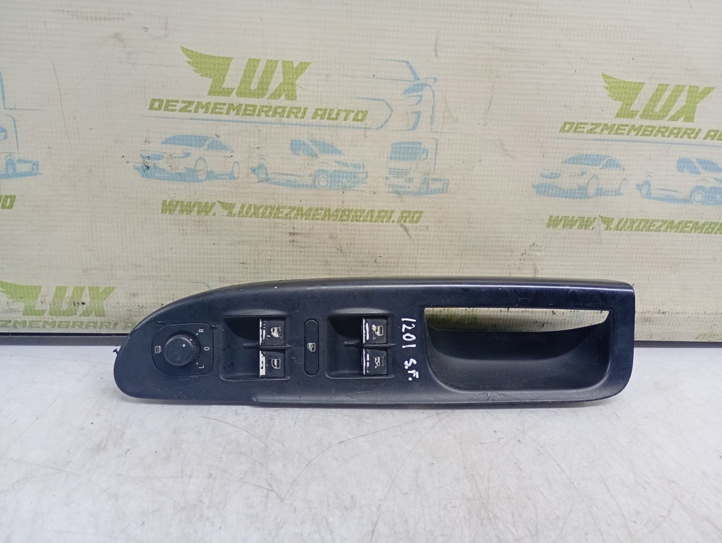 Panou comanda geamuri 3C1867171 Volkswagen Passat B6 (2005 - 2010)