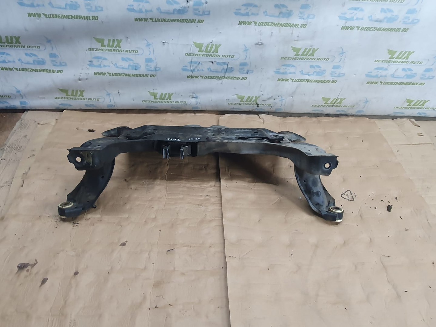 Cadru motor T033A Ford Focus 3 (2011 - 2015)