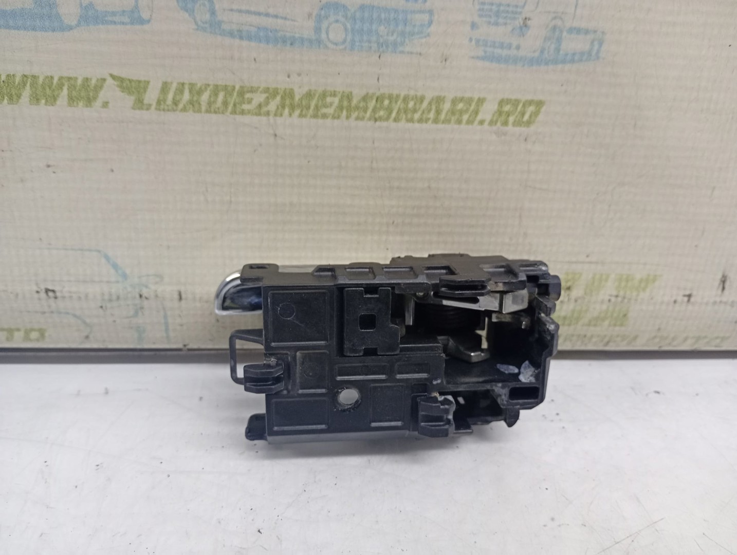 Maner interior dreapta spate Nissan X-Trail T30 (2001 - 2004)