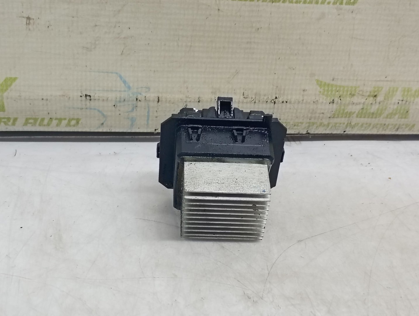 Rezistenta trepte T1017845R-B Renault Scenic 3 (2009 - 2012)
