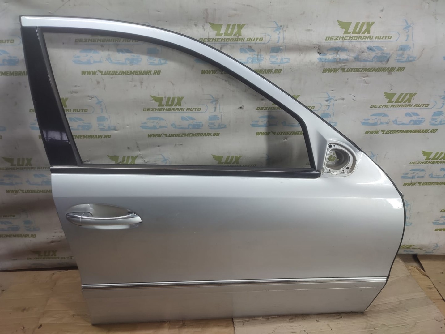Usa dreapta fata Mercedes Benz E-Class W211/S211 (2002 - 2006)