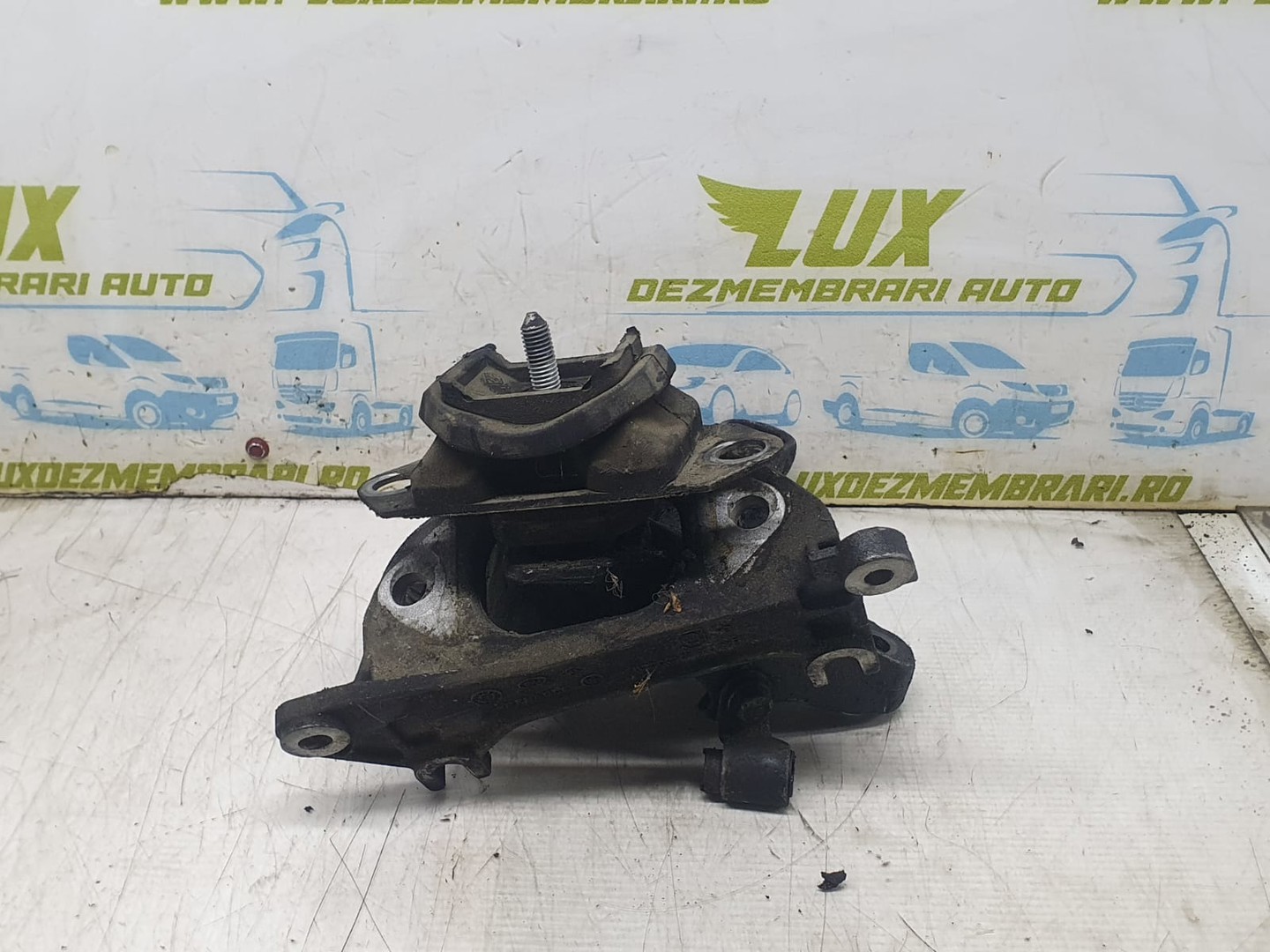 Suport cutie viteze 8200457080 Dacia Logan 1 (2004 - 2008)