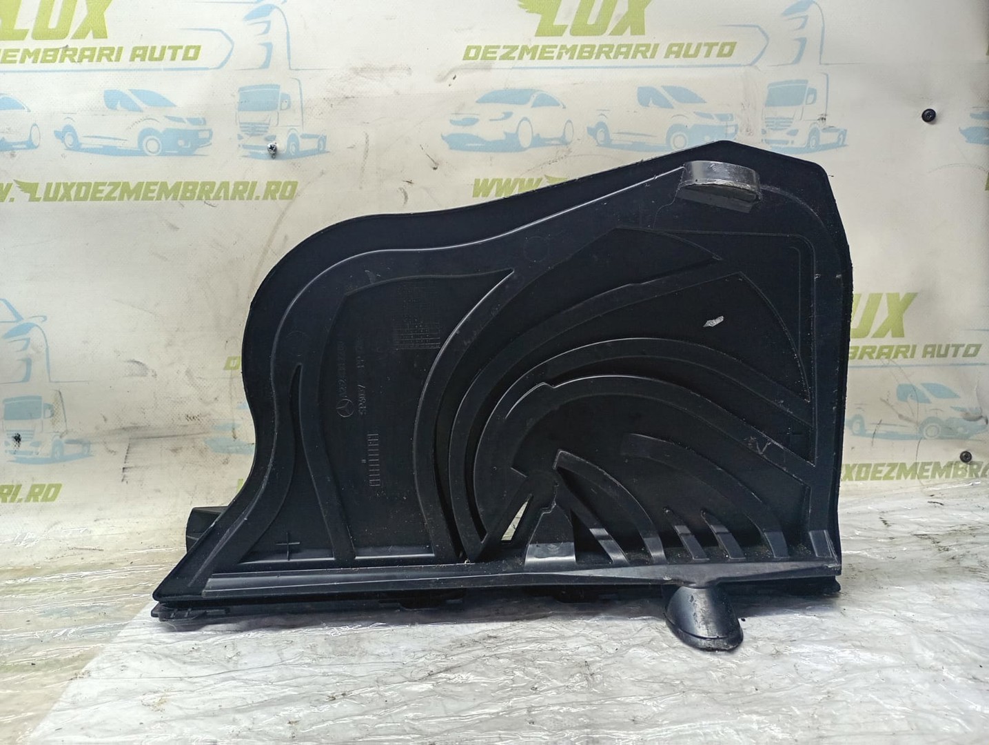 Deflector aer admisie A2128302200 Mercedes Benz E-Class W212 (2009 - 2013)