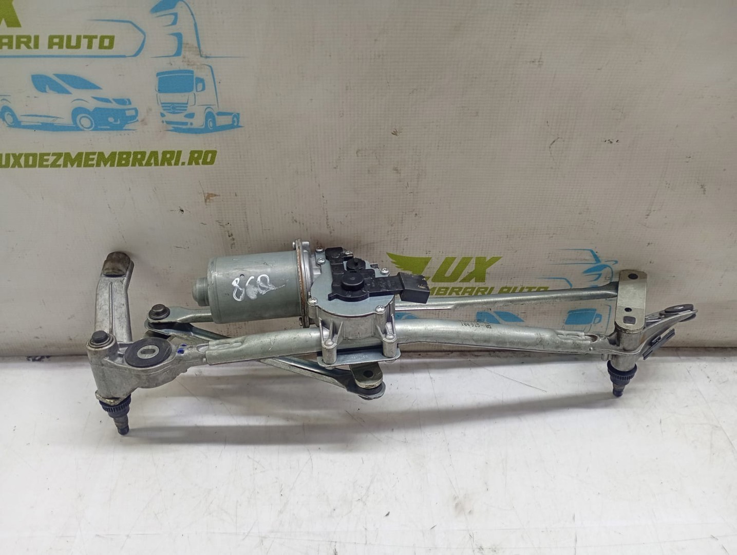 Ansamblu stergatoare parbriz 7161711-05 BMW Seria 3 E90 (2004 - 2010)