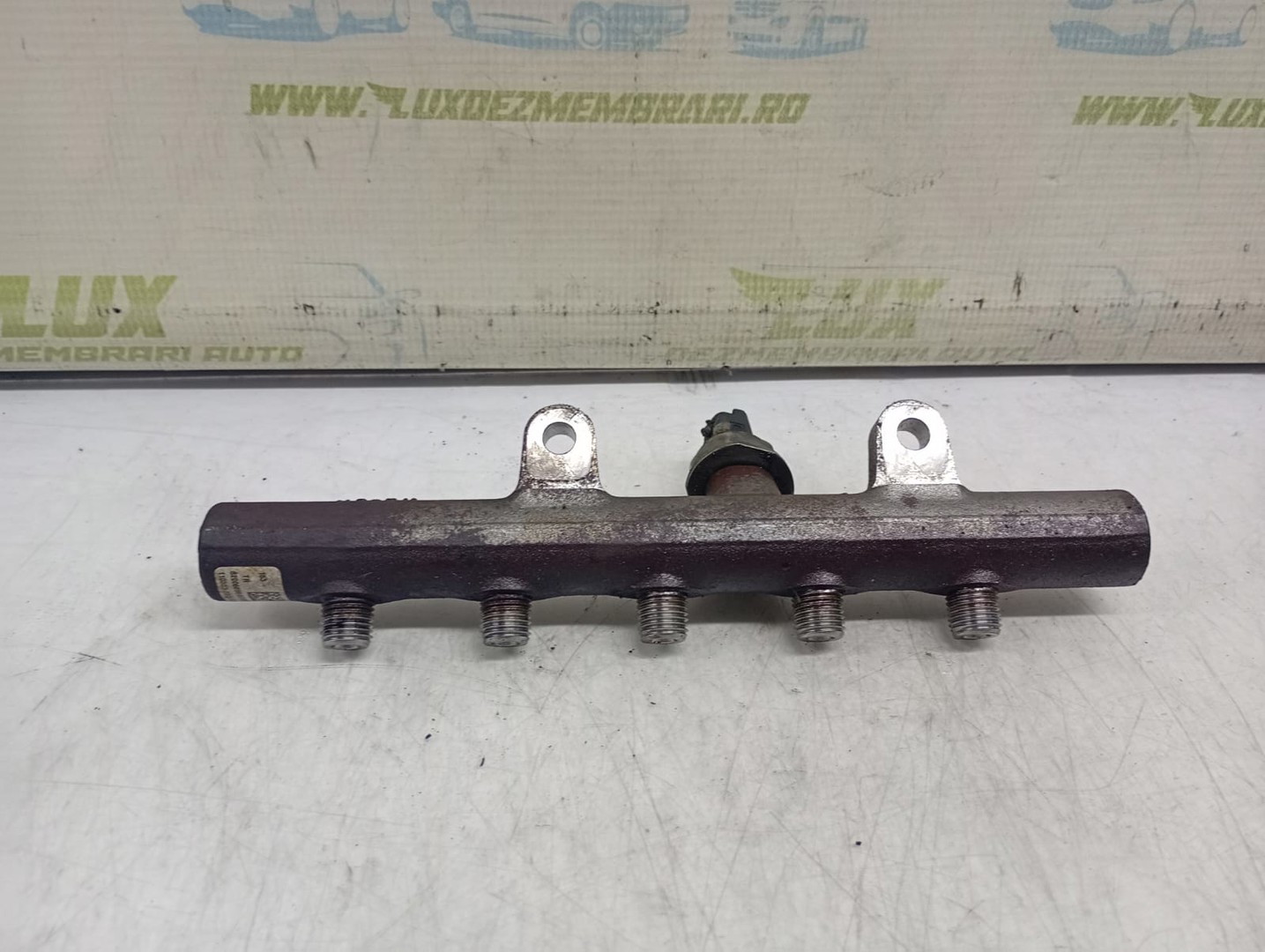 Rampa injectoare 8200701690 Renault Clio 3 (facelift) (2009 - 2012)