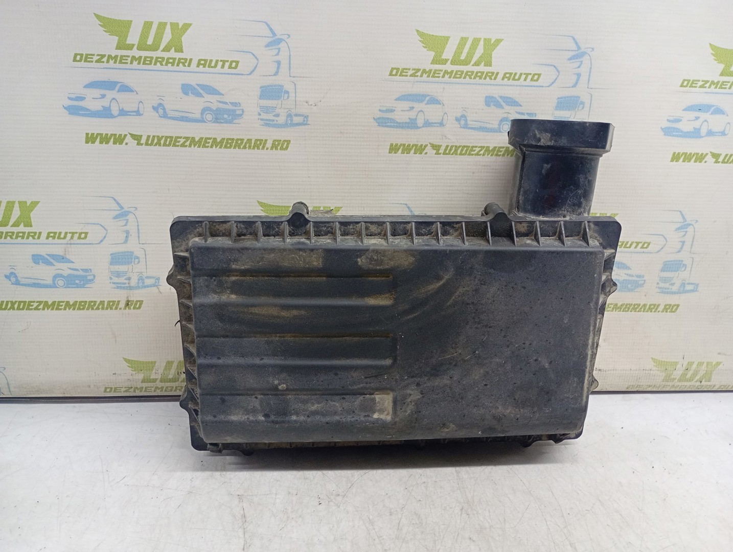 Carcasa filtru aer 6C0129601J Volkswagen Polo 5 (6R) (facelift) (2014 - 2018)