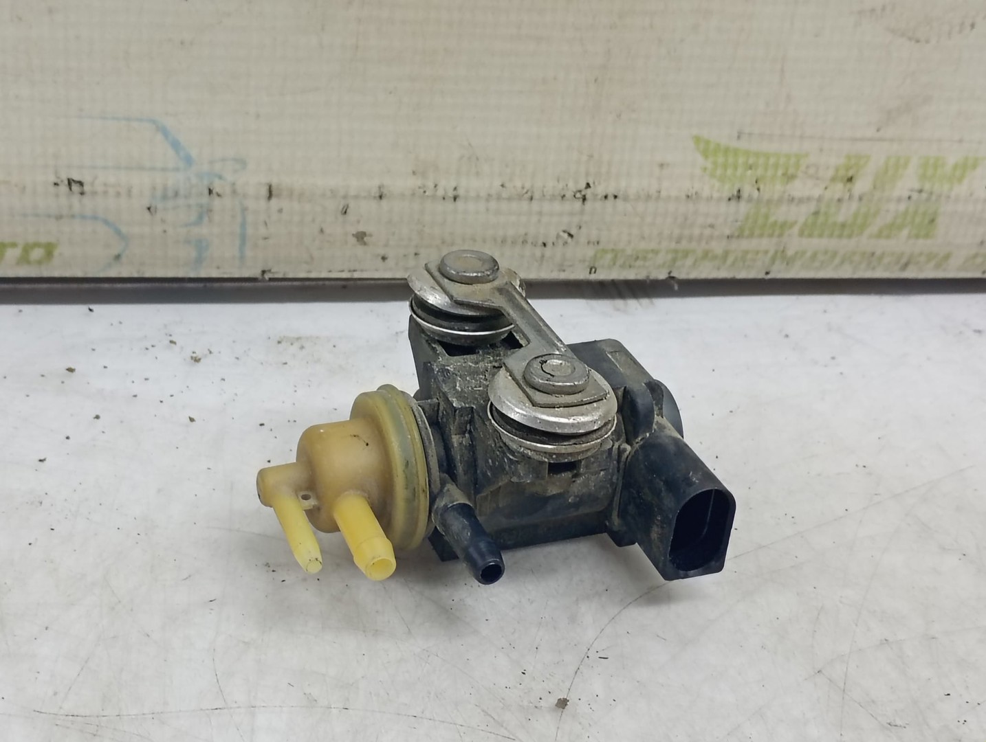 Electrovalva vacuum 1K0906627 Volkswagen Polo 5 (6R) (facelift) (2014 - 2018)