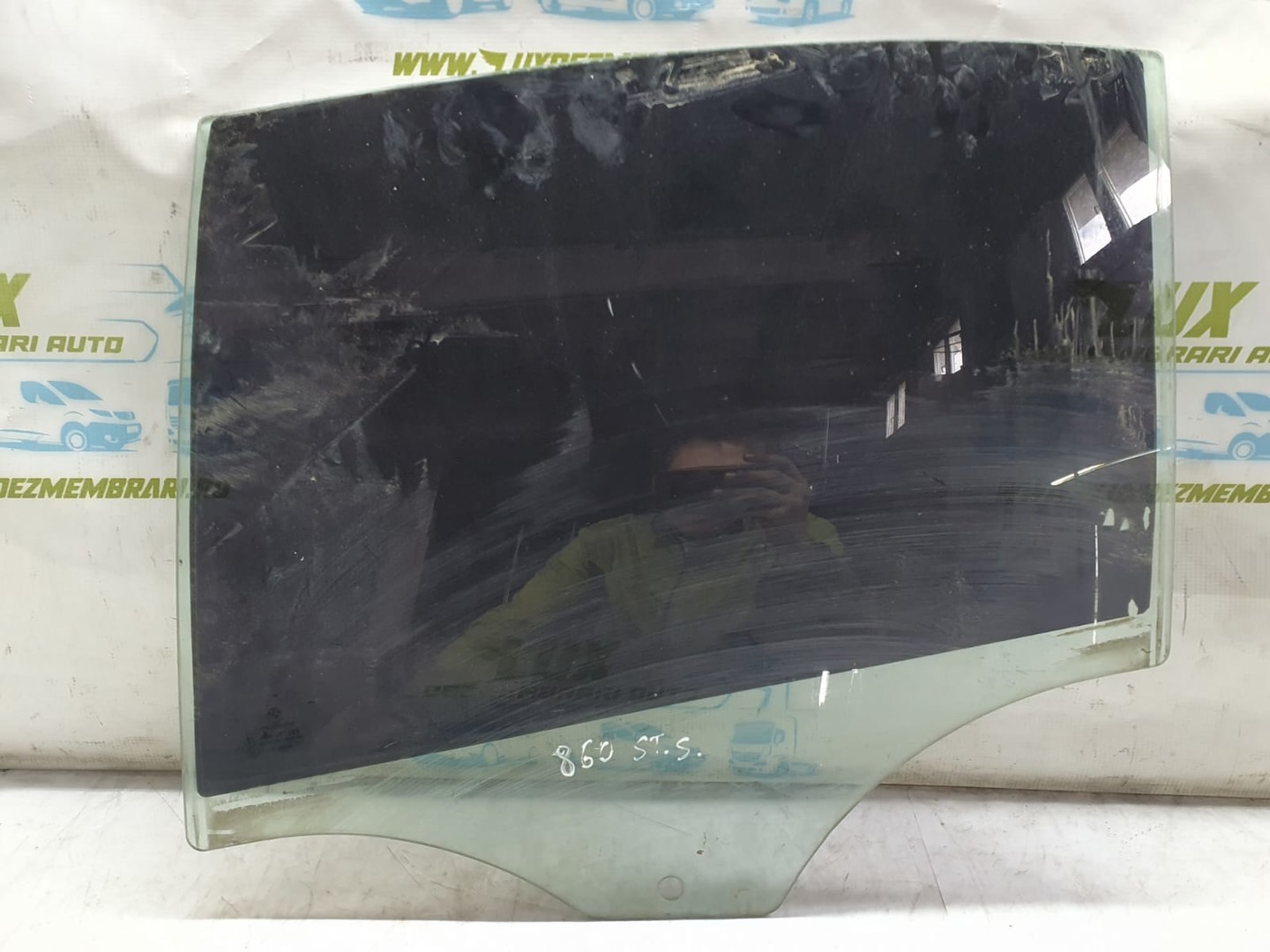 Geam stanga spate BMW Seria 3 E90 (2004 - 2010)