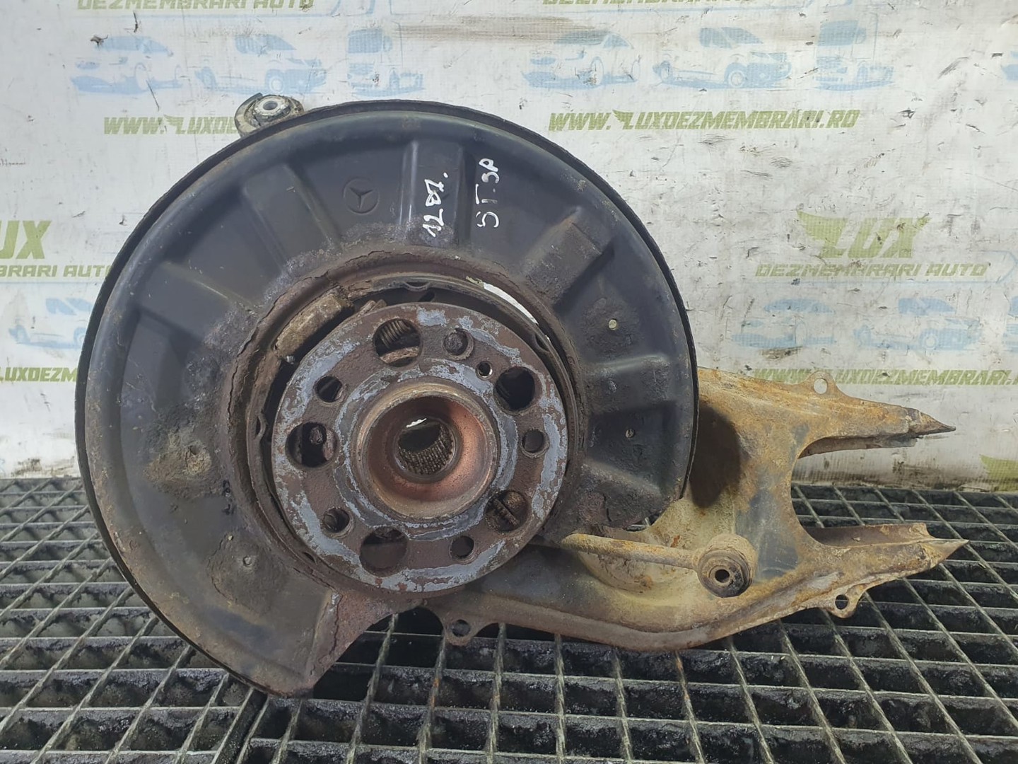 Fuzeta stanga spate 2043504508 Mercedes Benz GLK-Class X204 (2008 - 2012)