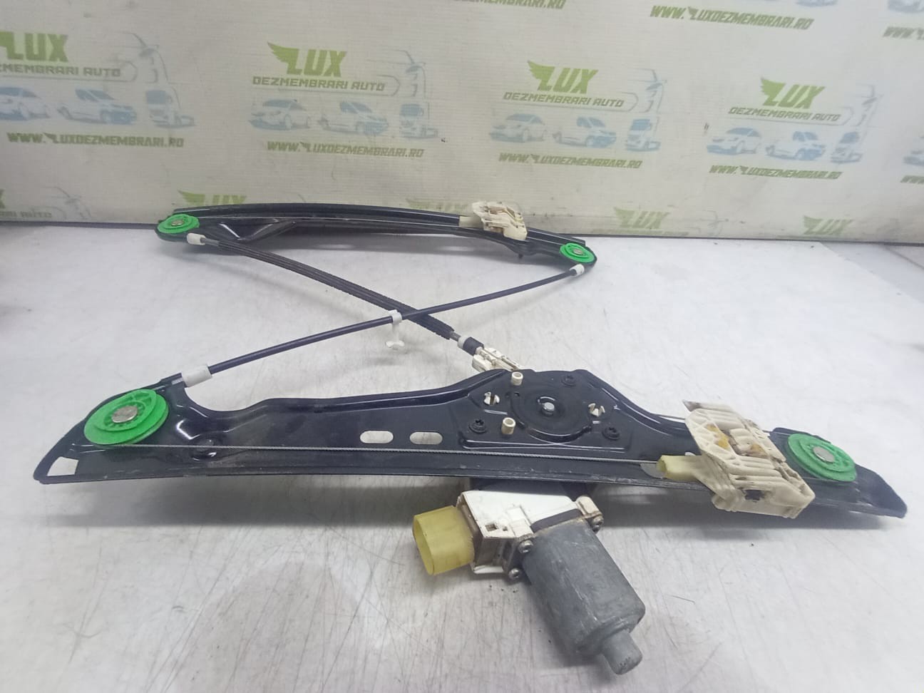 Macara geam stanga fata 7060265S BMW Seria 3 E90 (2004 - 2010)