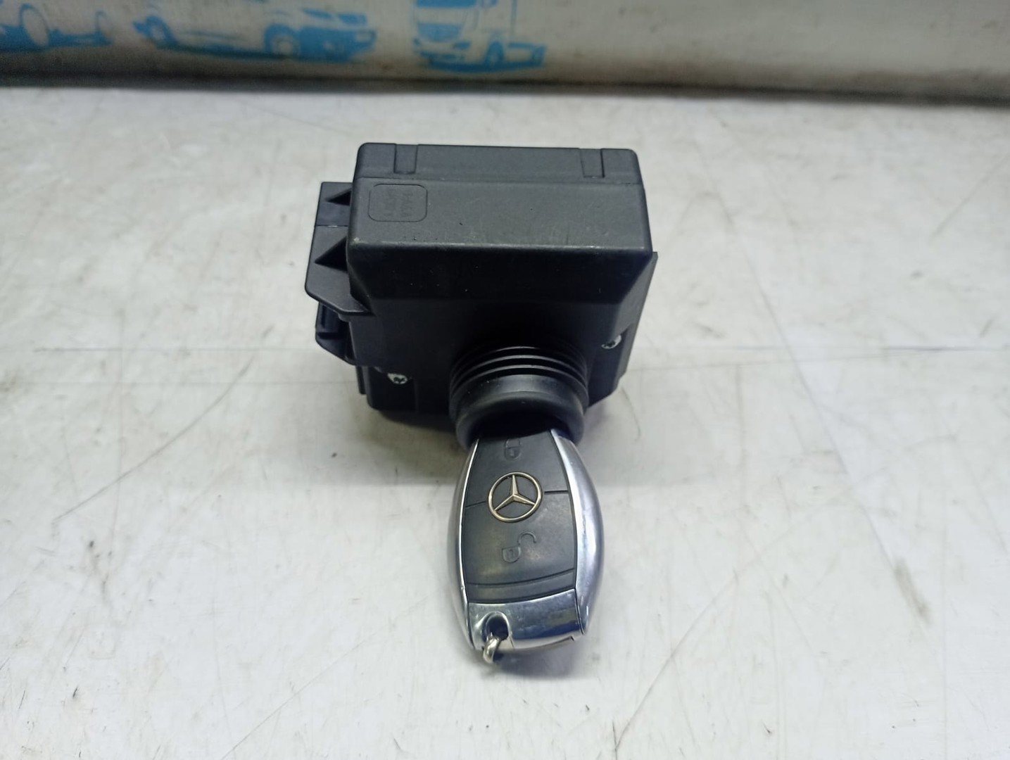 Contact cu cheie a2075450108 Mercedes Benz GLK-Class X204 (2008 - 2012)