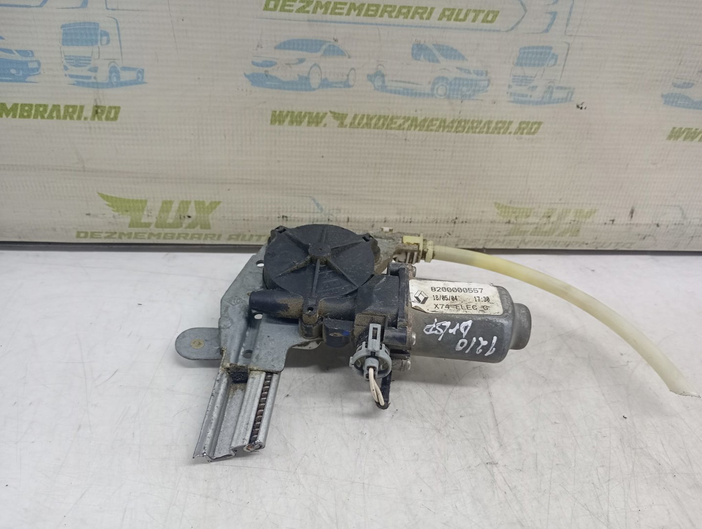 Macara geam stanga spate 8200000557 Renault Laguna 2 (2001 - 2005)