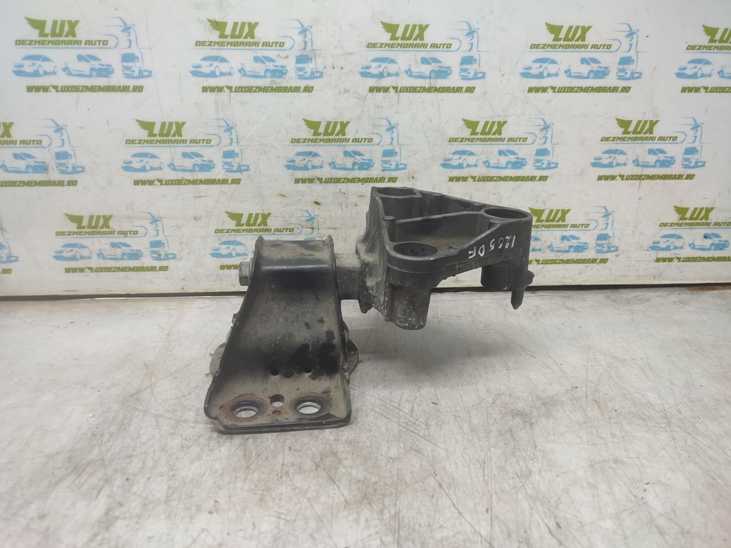 Suport motor 8200392639 Dacia Logan 1 (2004 - 2008)