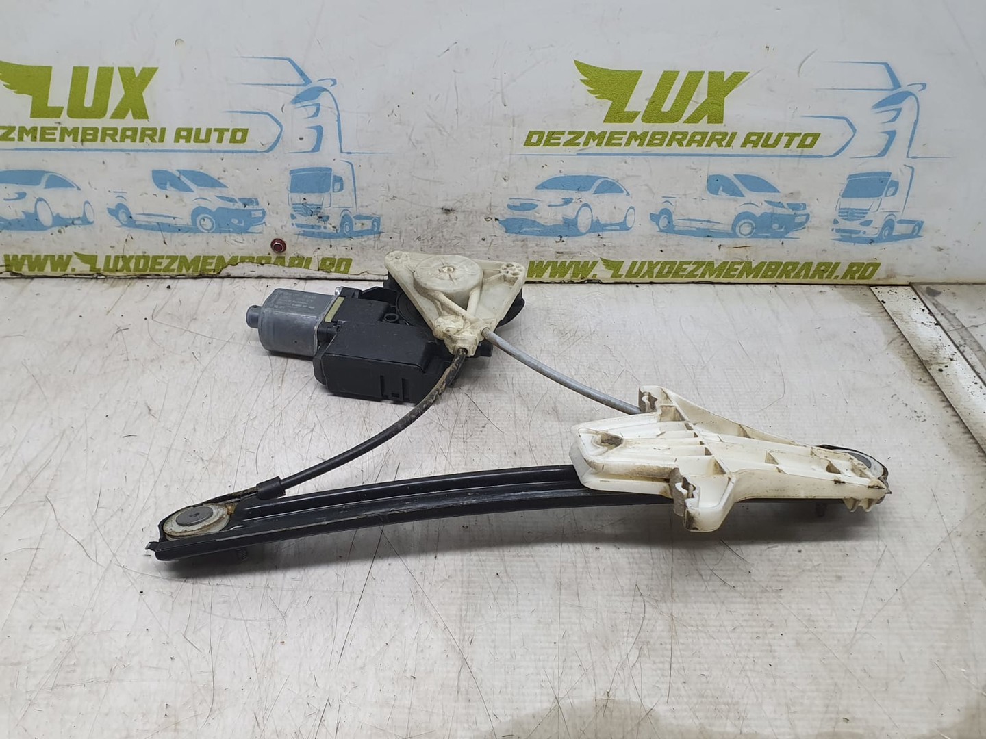 Macara geam dreapta spate 6R0959812AA Volkswagen Polo 5 (6R) (facelift) (2014 - 2018)