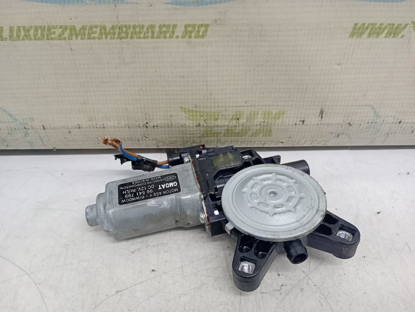 Motoras geam stanga spate 96541799 Chevrolet Aveo T250 (facelift) (2006 - 2012)