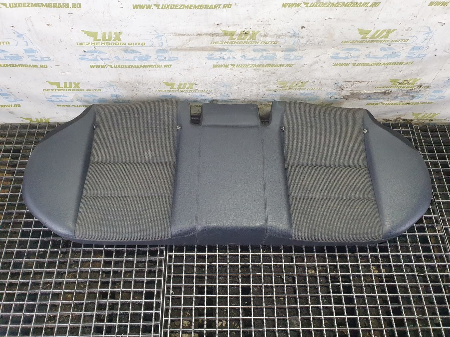 Bancheta spate Mercedes Benz GLK-Class X204 (2008 - 2012)