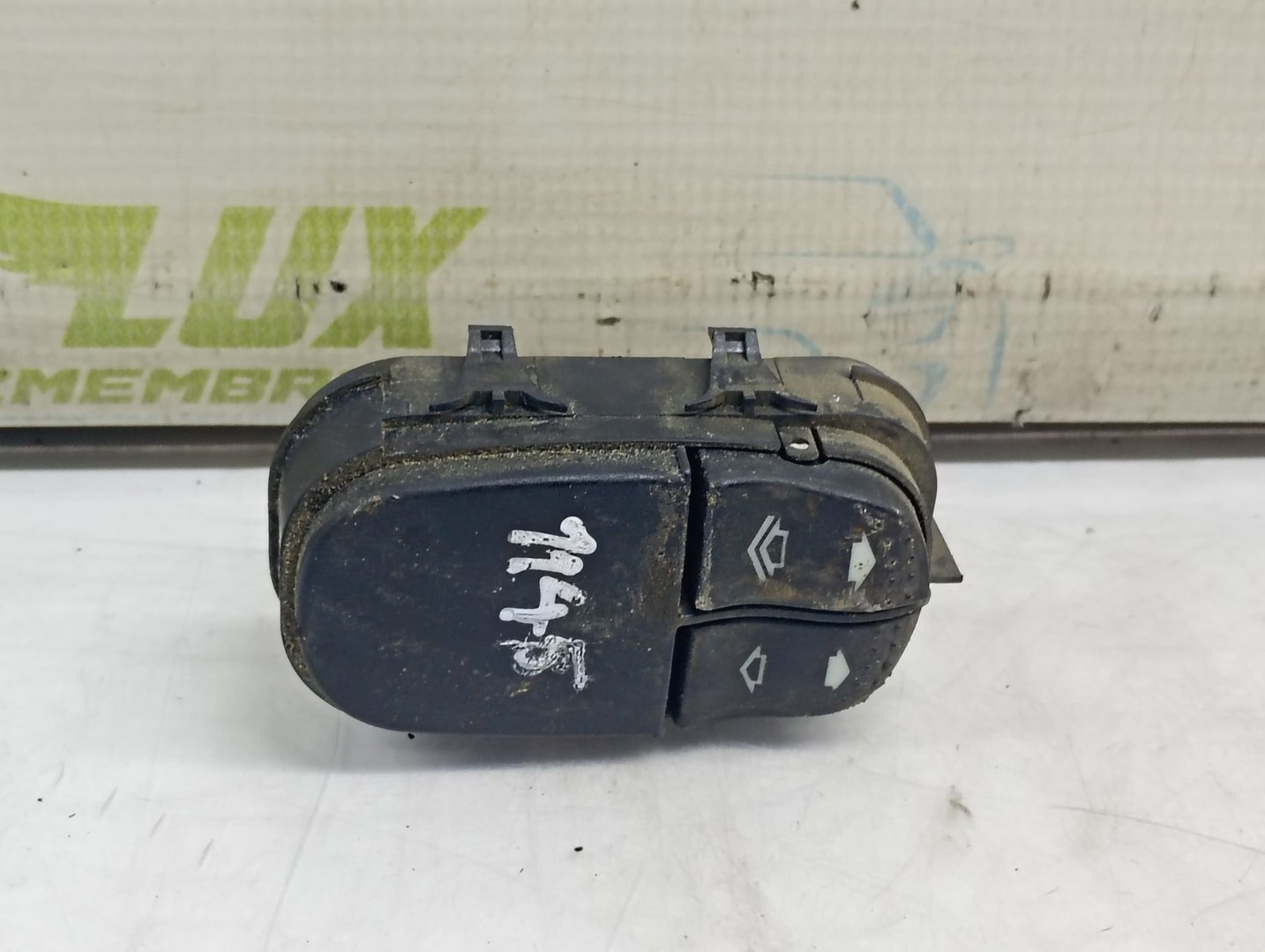 Panou comanda geamuri 03162310 Ford Focus 1 (1998 - 2004)