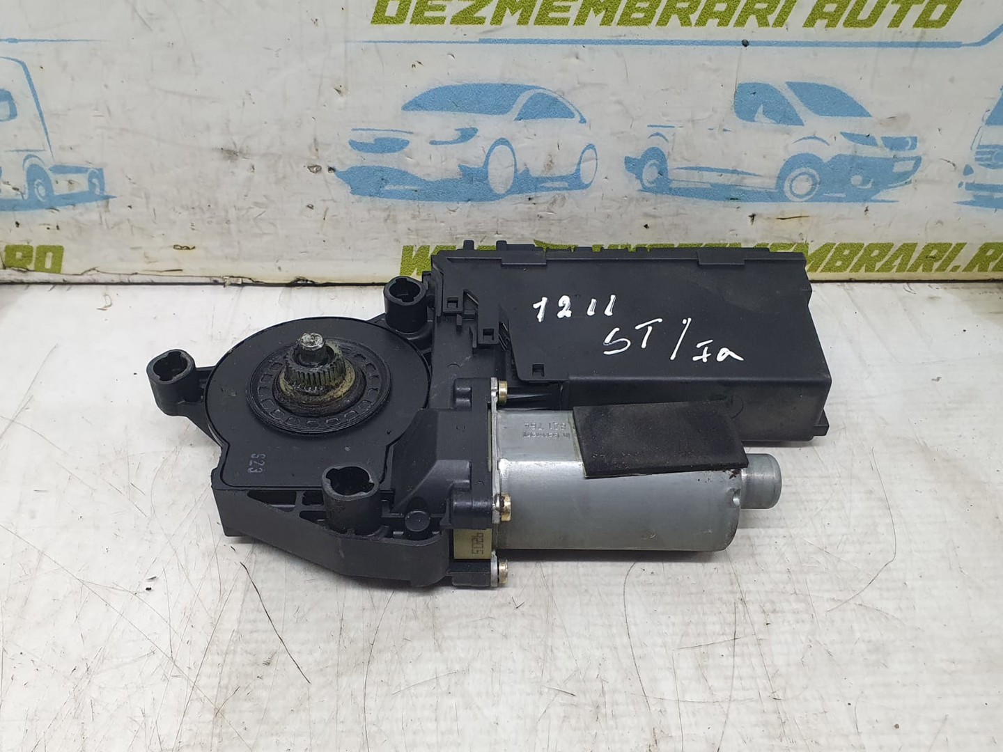 Motoras geam stanga fata 4e0959801a Audi A8 D3/4E (2th facelift) (2007 - 2010)