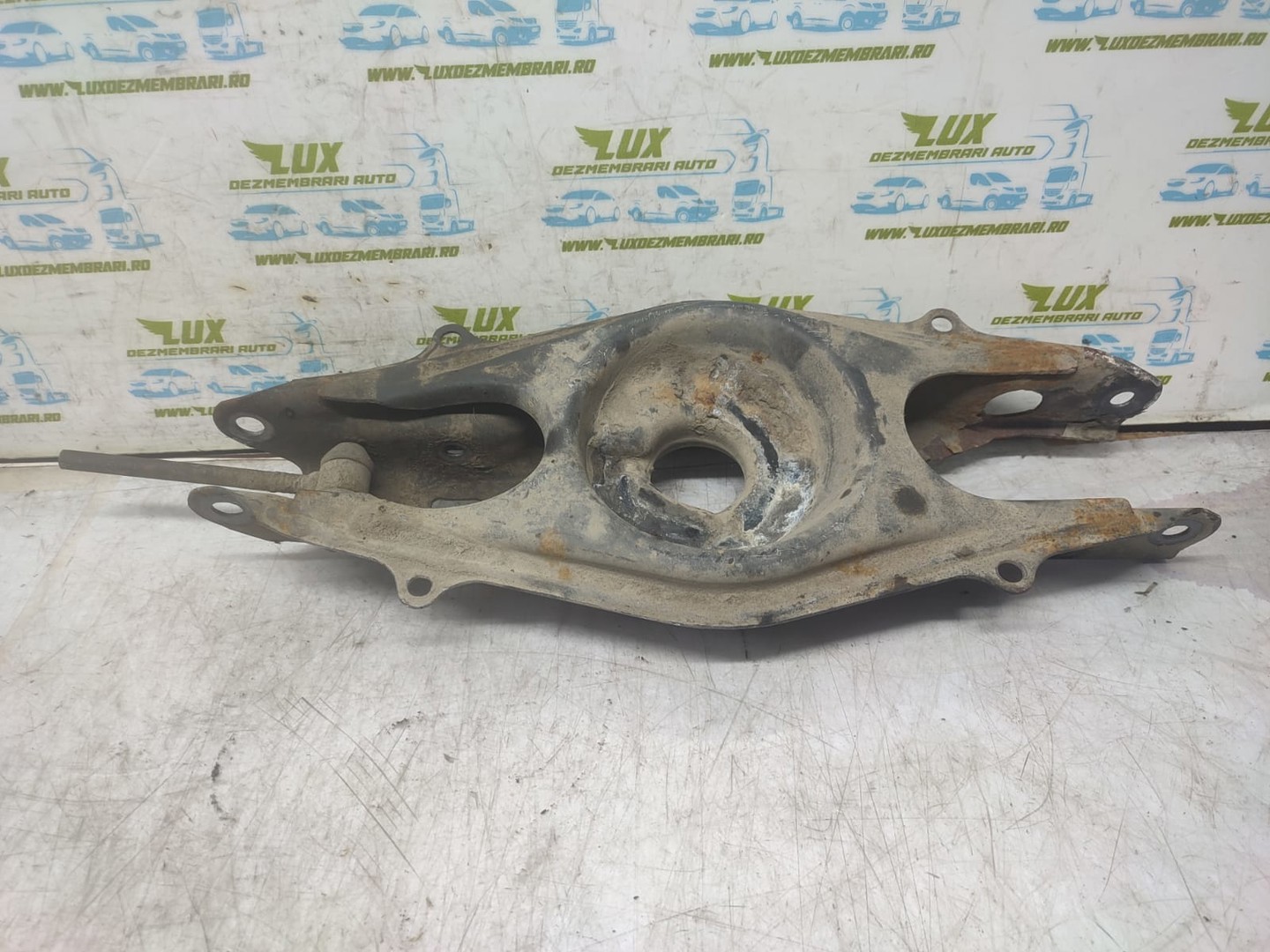Brat suspensie drepta spate Mercedes Benz E-Class W212 (2009 - 2013)