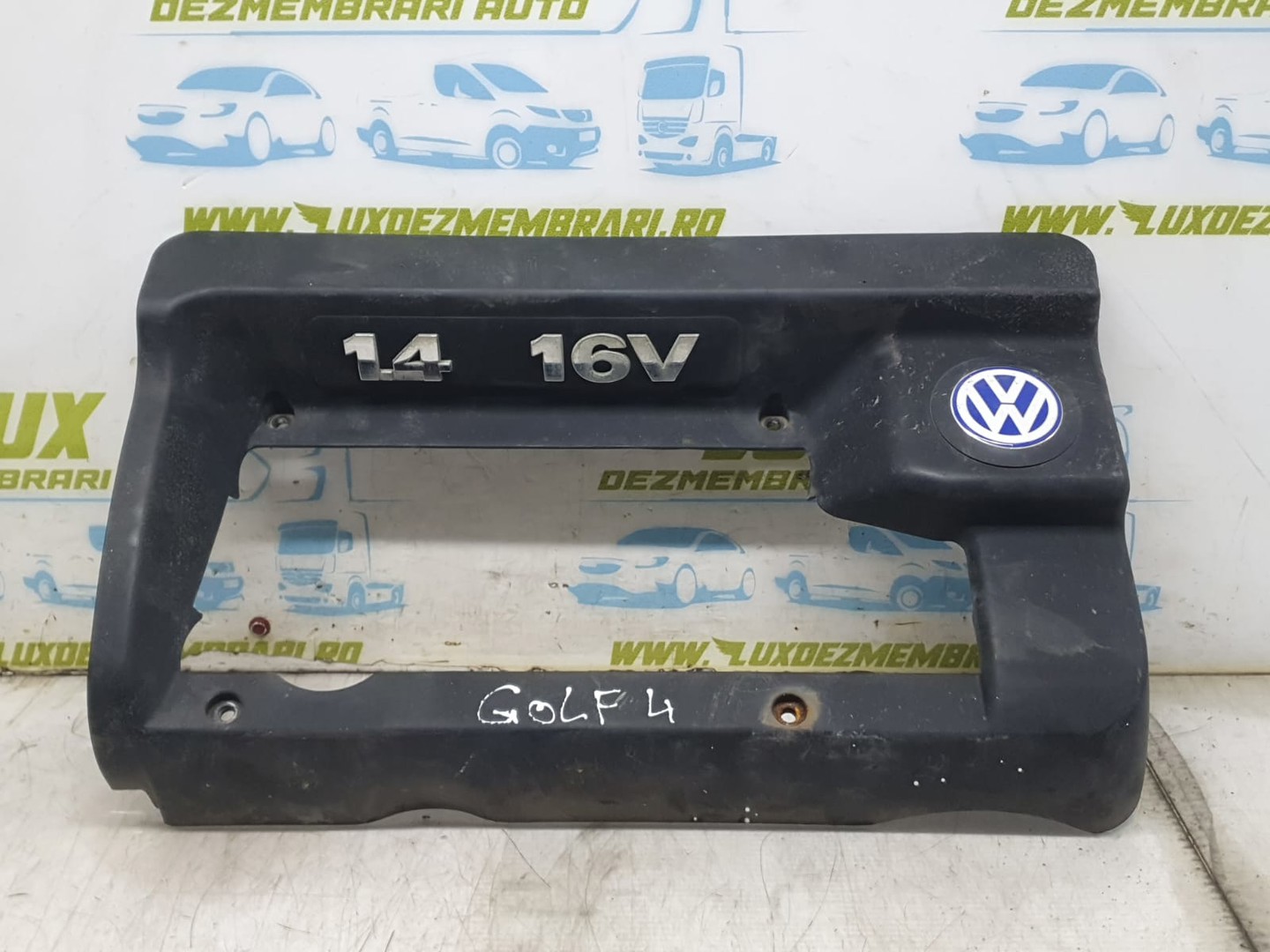 Capac protectie motor 036103925 Volkswagen Golf 4 (1997 - 2006)