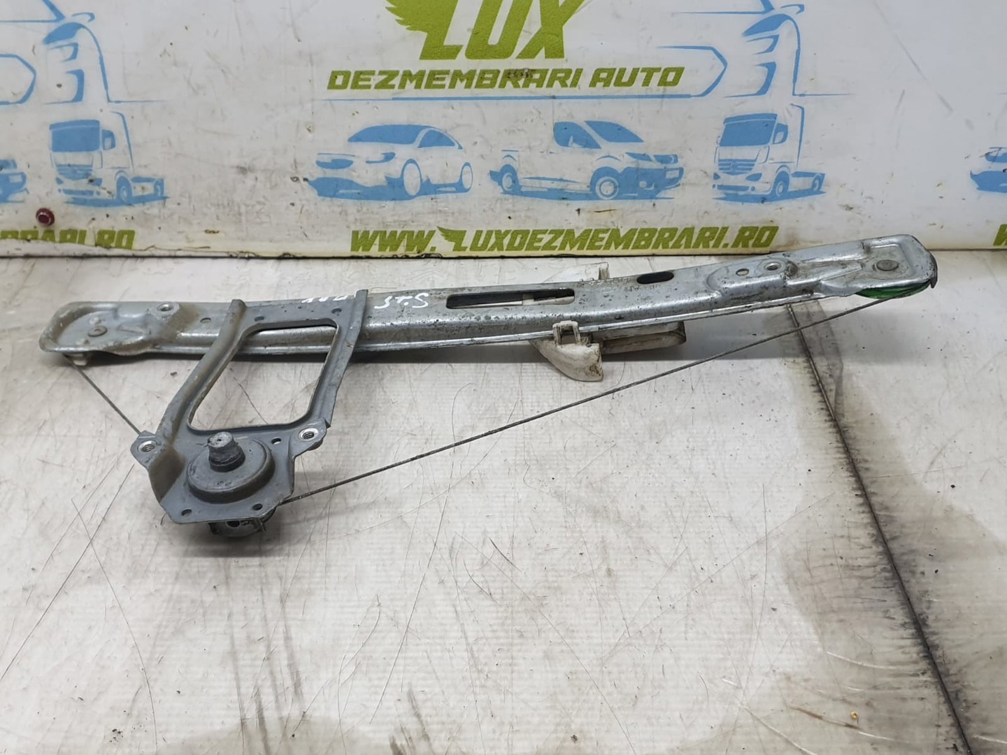 Macara geam stanga spate xs41-a27001-am Ford Focus 1 (1998 - 2004)