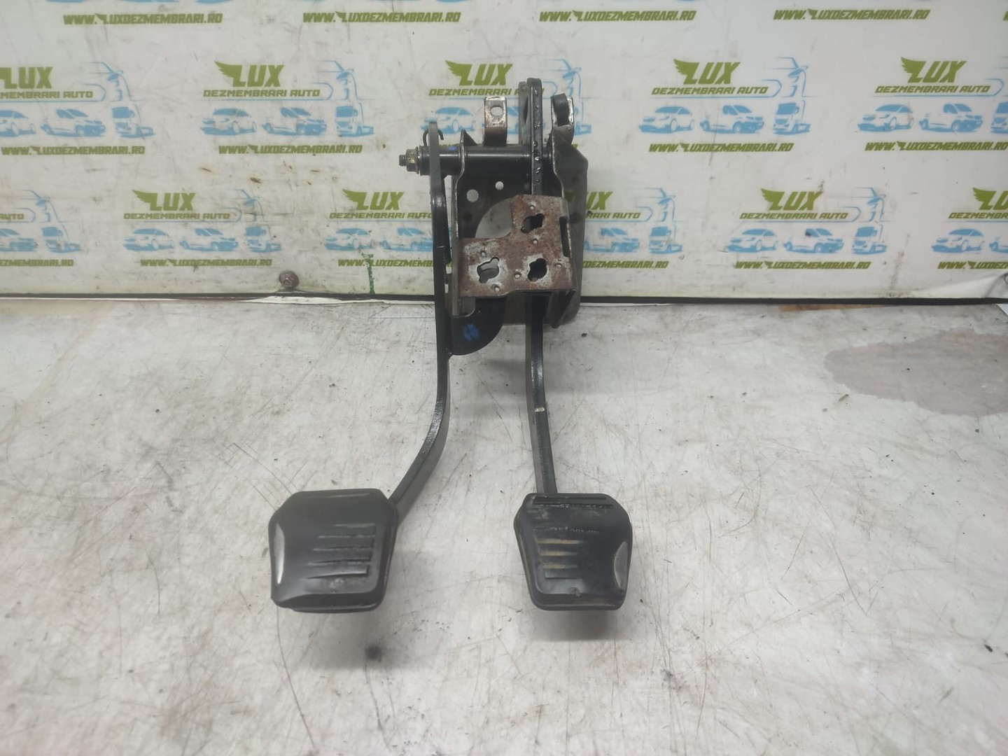 Pod pedalier 98ab2450 Ford Focus 1 (1998 - 2004)
