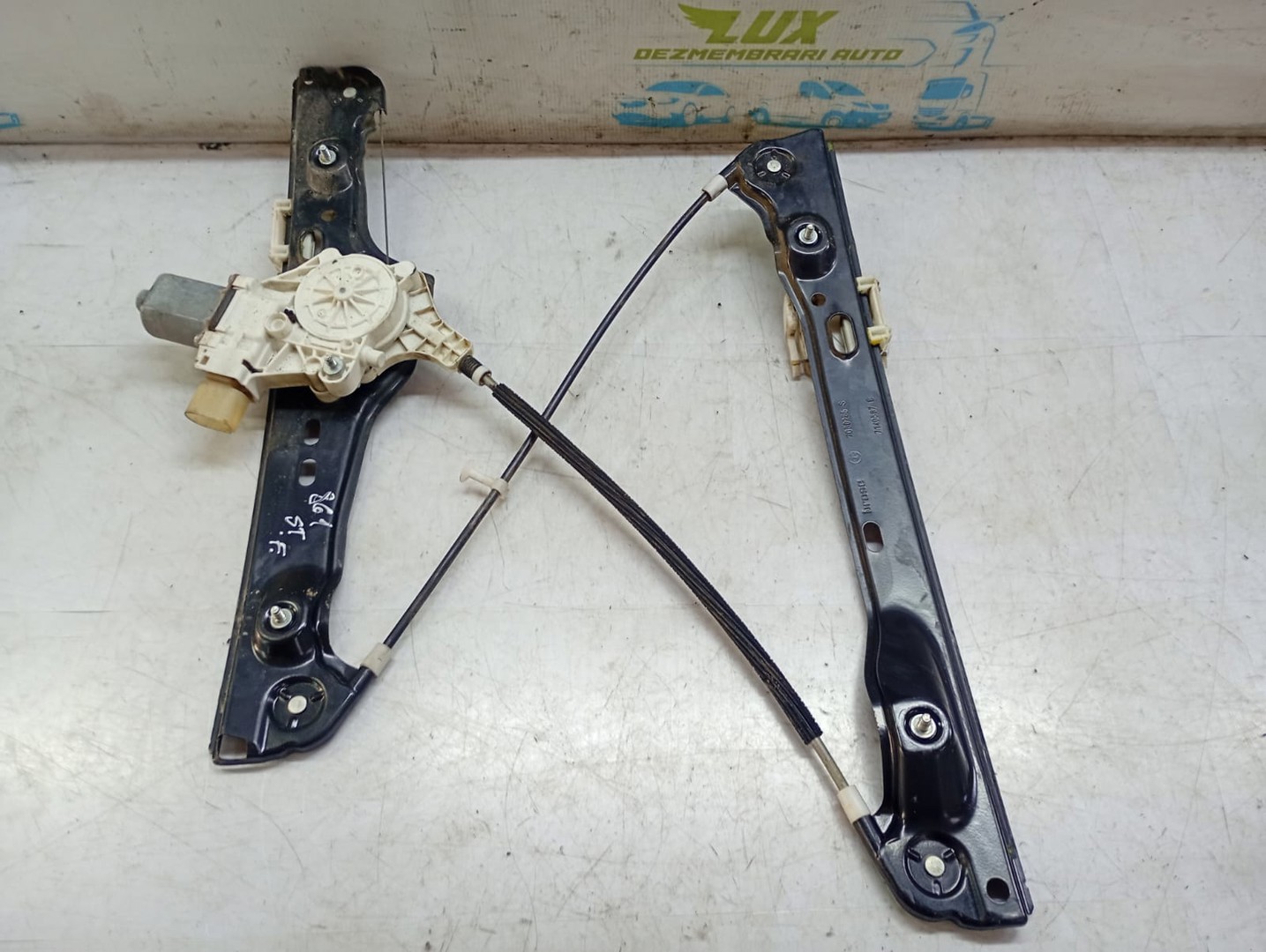 Macara geam stanga fata 7060265s BMW Seria 3 E91 (2004 - 2010)
