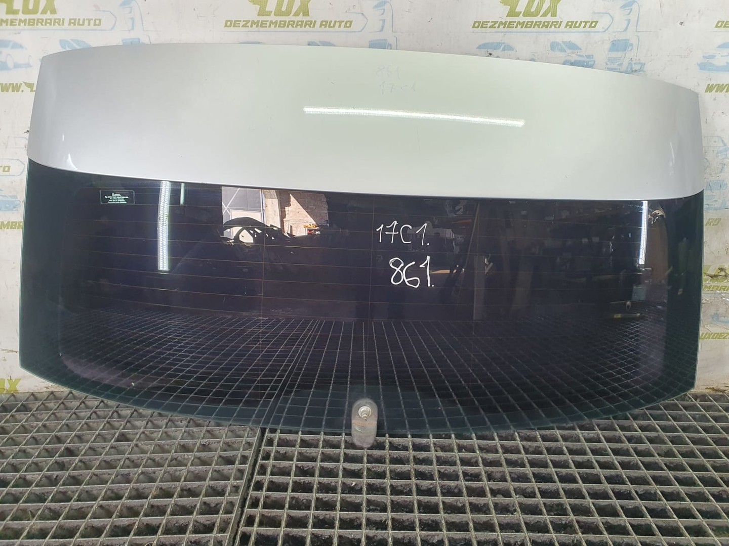 Luneta 6786891 BMW Seria 3 E91 (2004 - 2010)