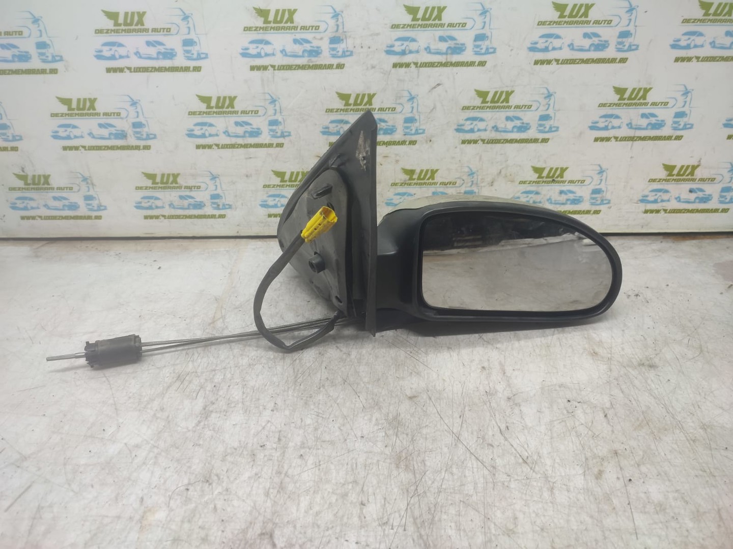 Oglinda dreapta e9014185 Ford Focus 1 (1998 - 2004)