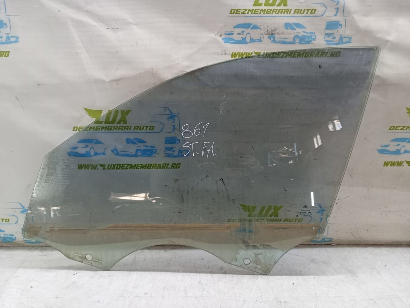 Geam stanga fata BMW Seria 3 E91 (2004 - 2010)