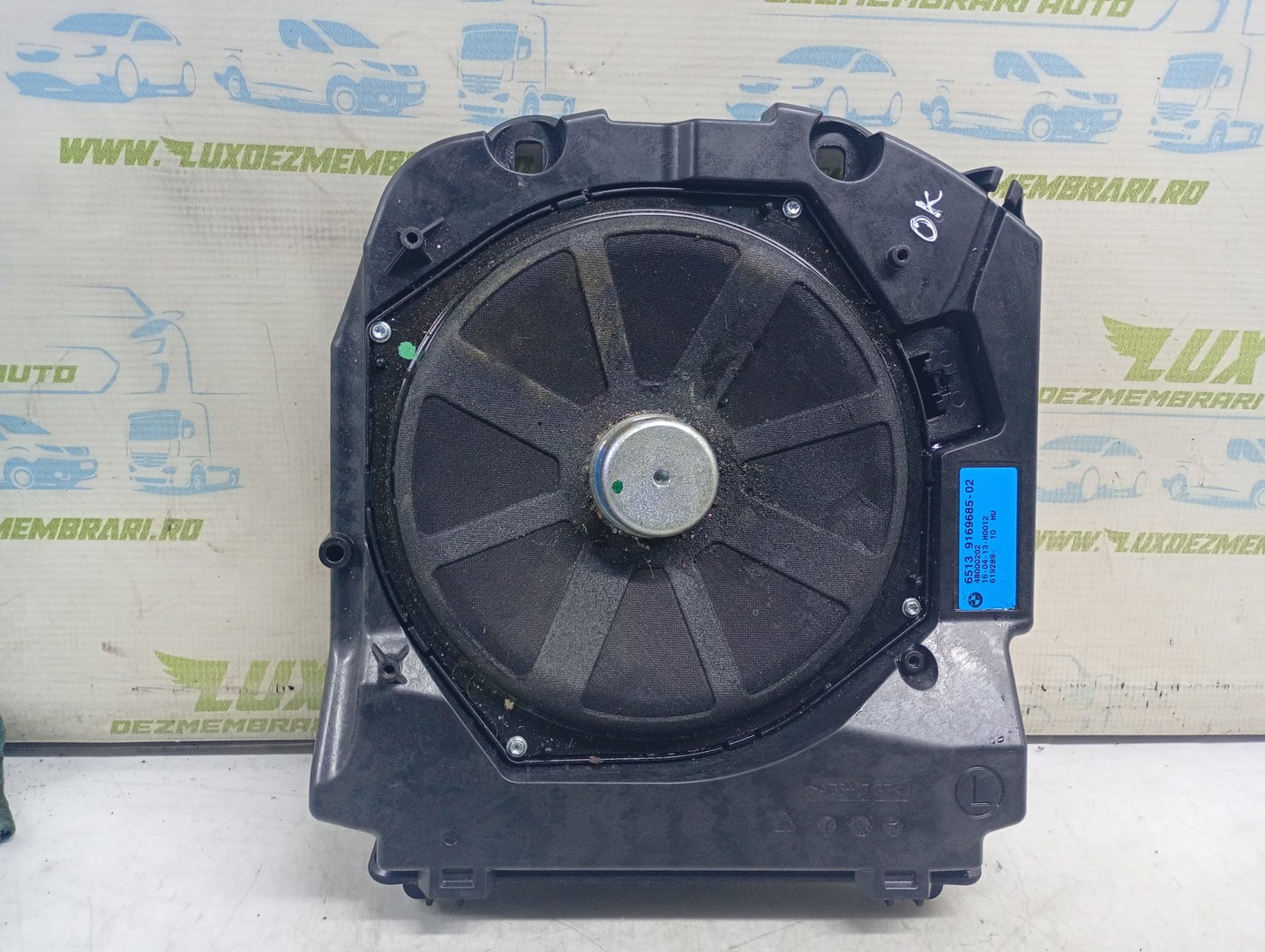 Subwoofer 65139169685-02 BMW Seria 5 F11 (2009 - 2013)